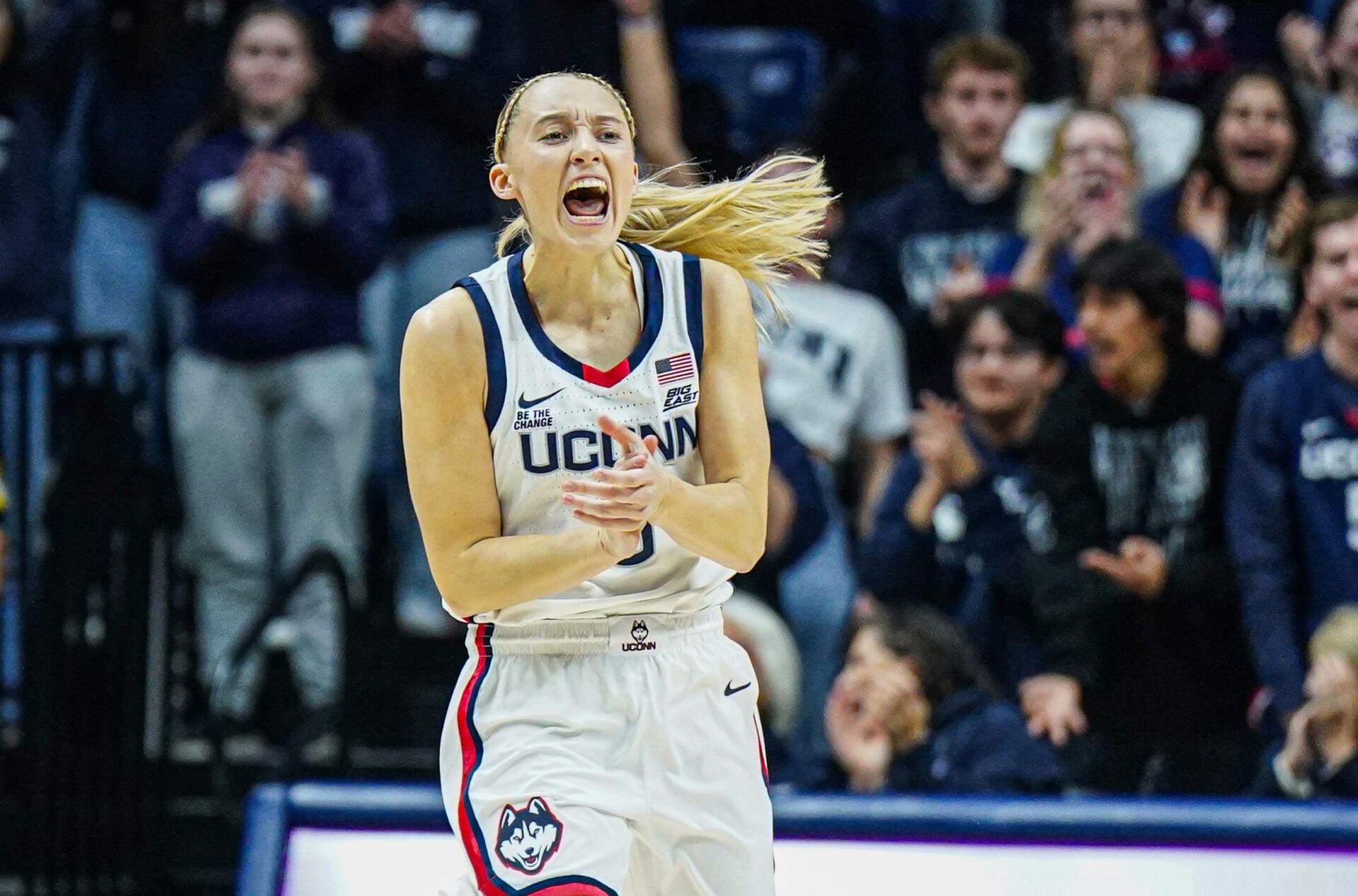 Paige Bueckers signed a game-changing deal with a top league, earning more than her WNBA rookie contract ahead of the 2025 WNBA Draft.
