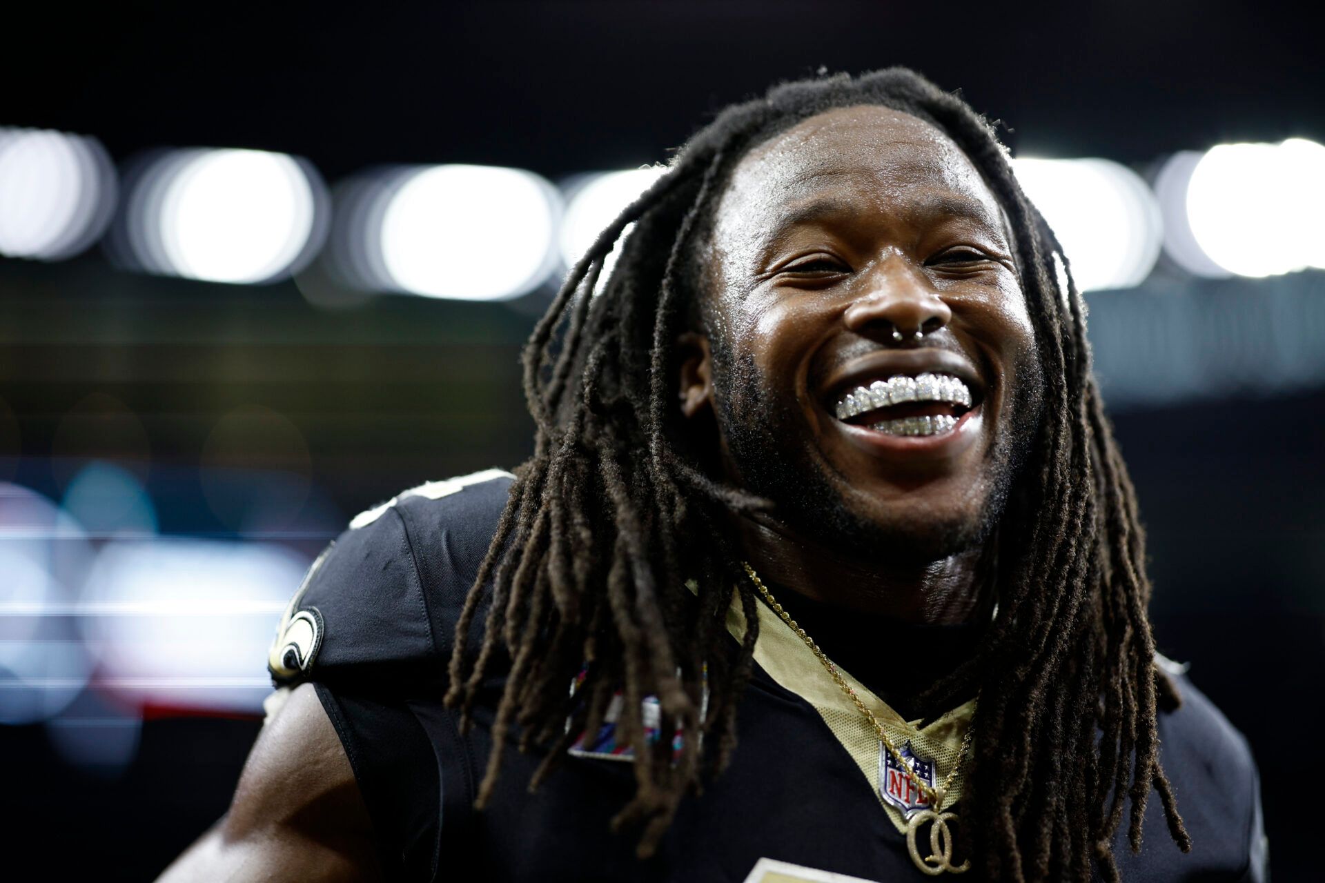 NEW ORLEANS, LOUISIANA - OCTOBER 09: Alvin Kamara #41 of the New Orleans Saints looks on during the game against the Seattle Seahawks at Caesars Superdome on October 09, 2022 in New Orleans, Louisiana. (Photo by Chris Graythen/Getty Images)