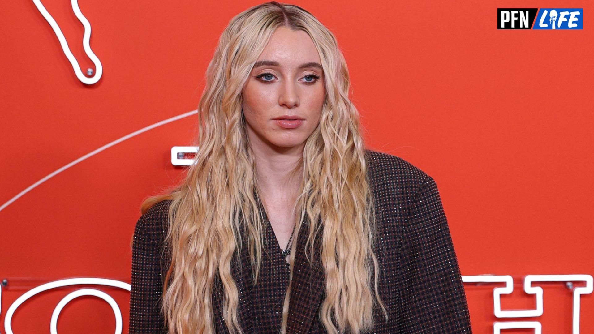 Paige Bueckers and Azzi Fudd dazzled at the 2025 WNBA Draft orange carpet, sparking viral fan reactions and bestie goals all over social media.