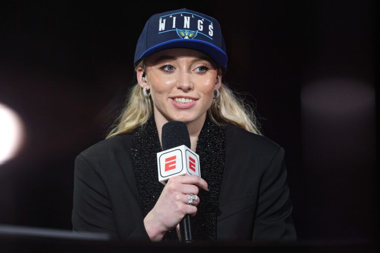 No.1 Pick Paige Bueckers Sets High Expectations for 4x WNBA All-Star in Dallas