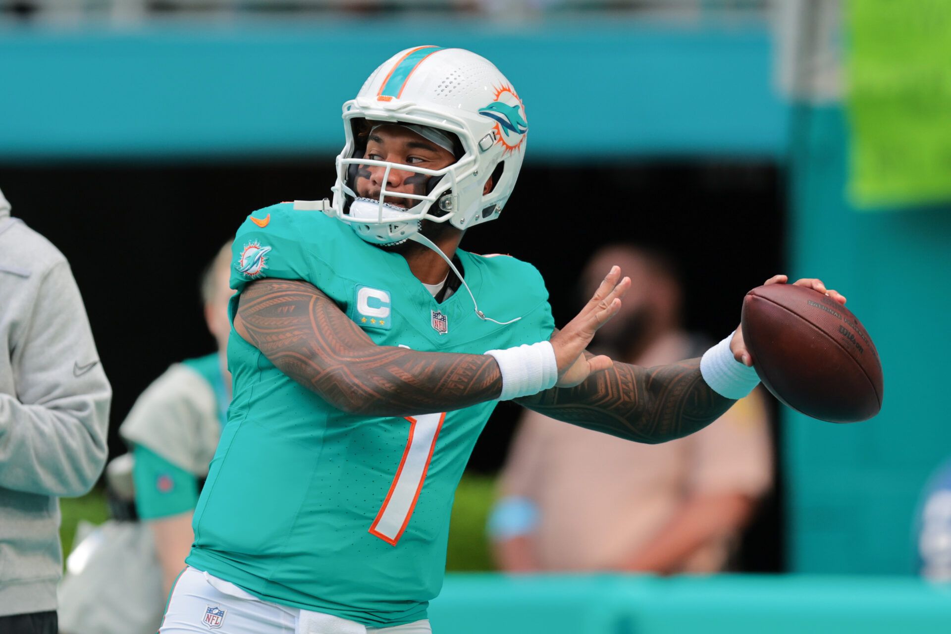 Dolphins QB Tua Tagovailoa Ignites Trade Rumors by Listing His South Florida Home for Sale