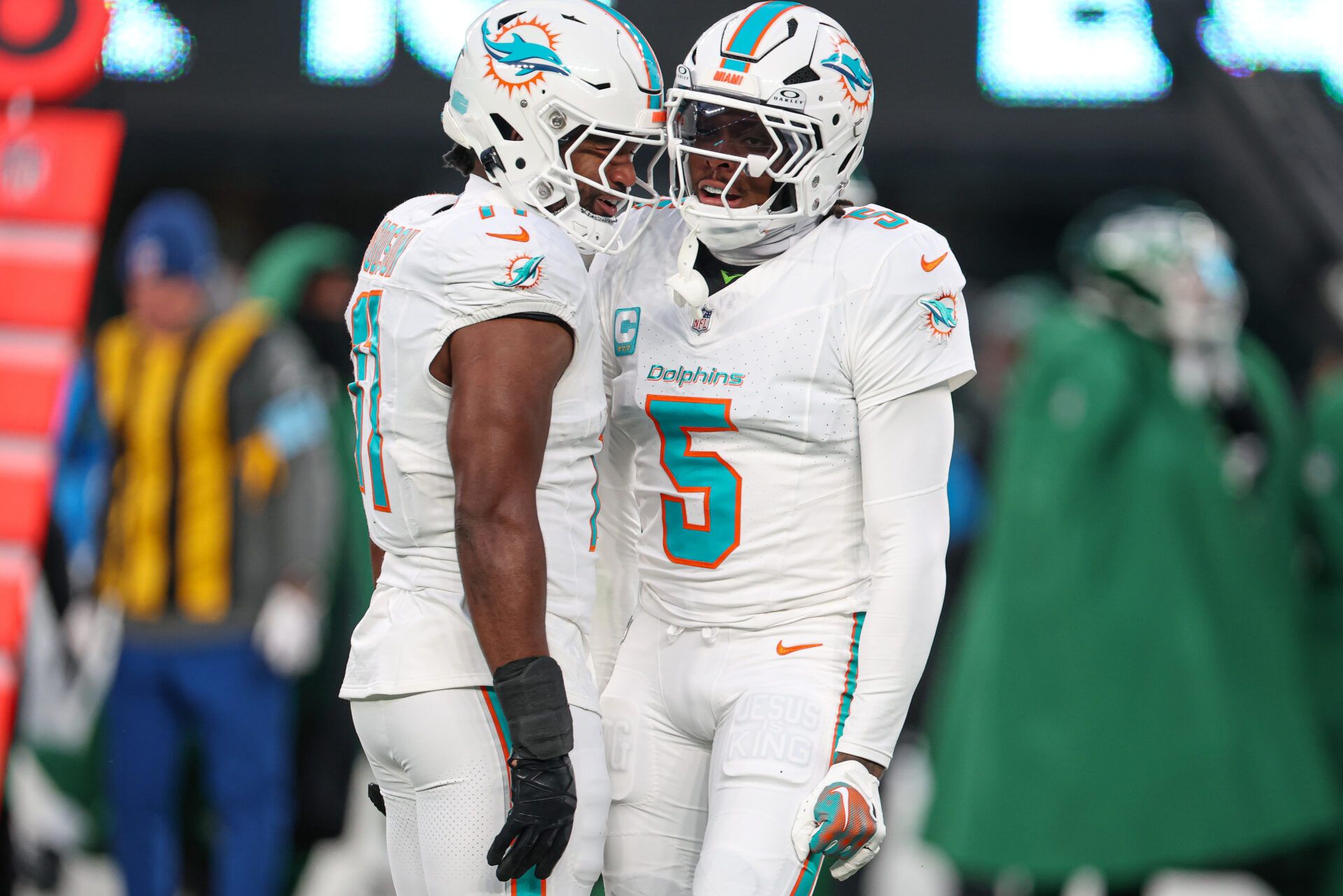 Tenured NFL veteran and seven-time Pro-Bowler may be on the move again as Dolphins management reveals plan to part ways with the star.