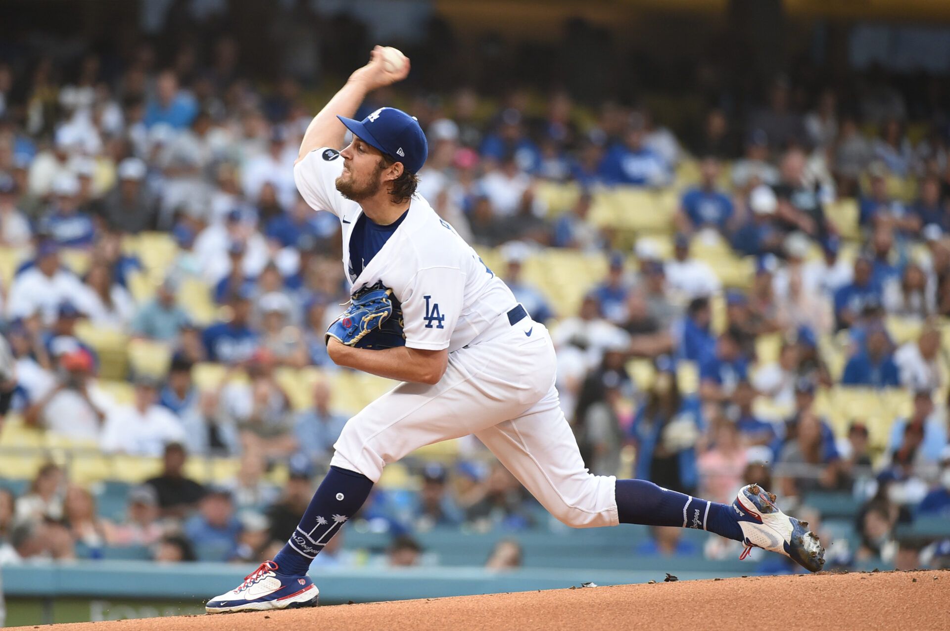 Trevor Bauer claims his return to MLB will face minimal media attention, despite past controversies involving off-field issues and political stances.