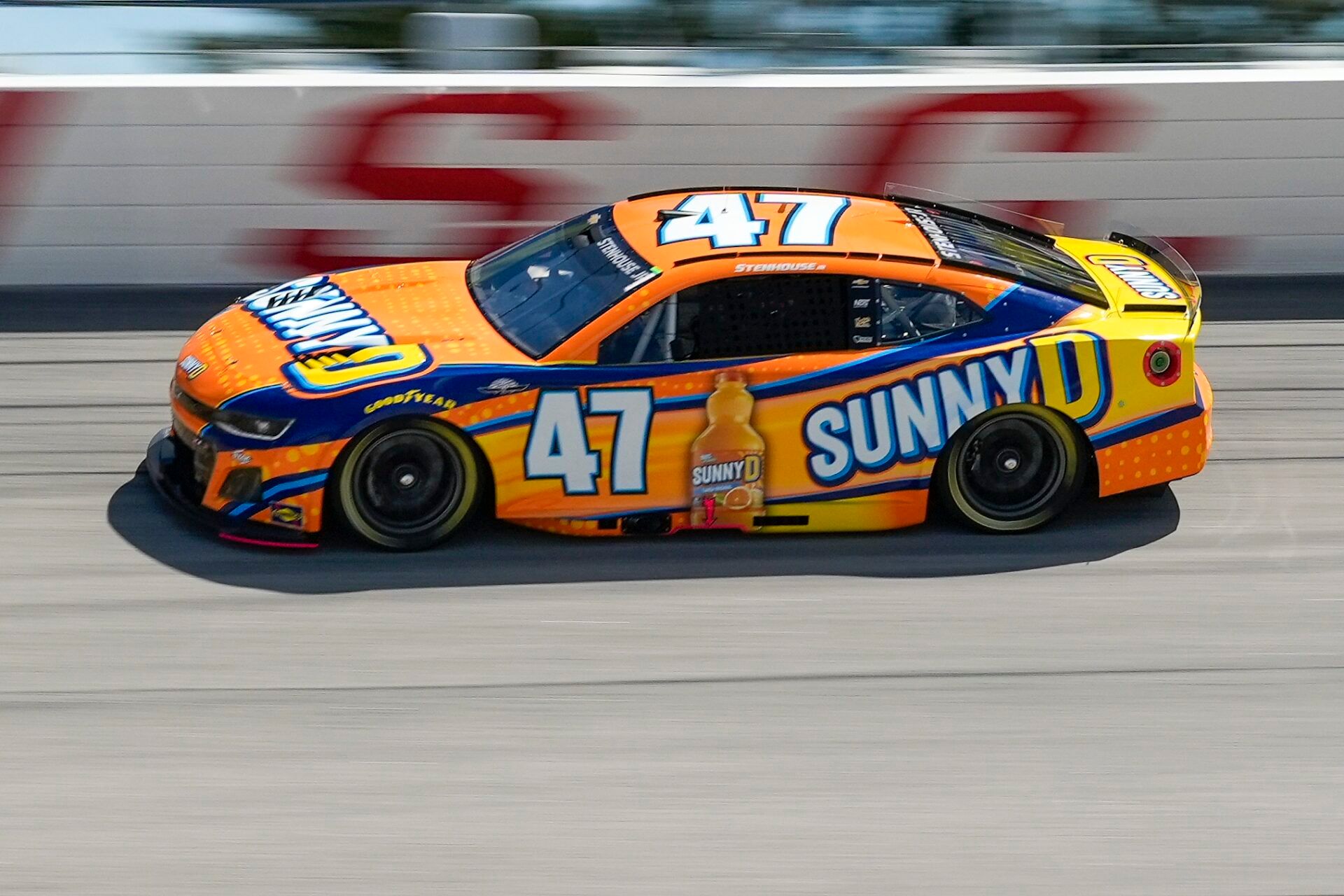 Cup Series veteran and back-to-back Xfinity Series champion, Ricky Stenhouse Jr.'s better half revealed the team she is associated with in NASCAR.