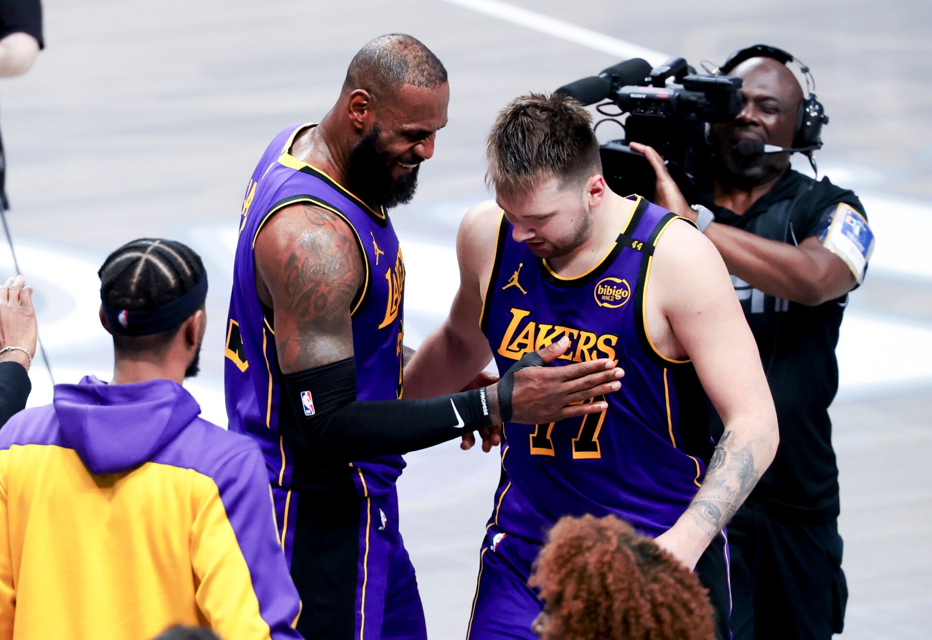 3 Mistakes Lakers Need to Avoid Ahead of Playoff Round 1 vs. Wolves