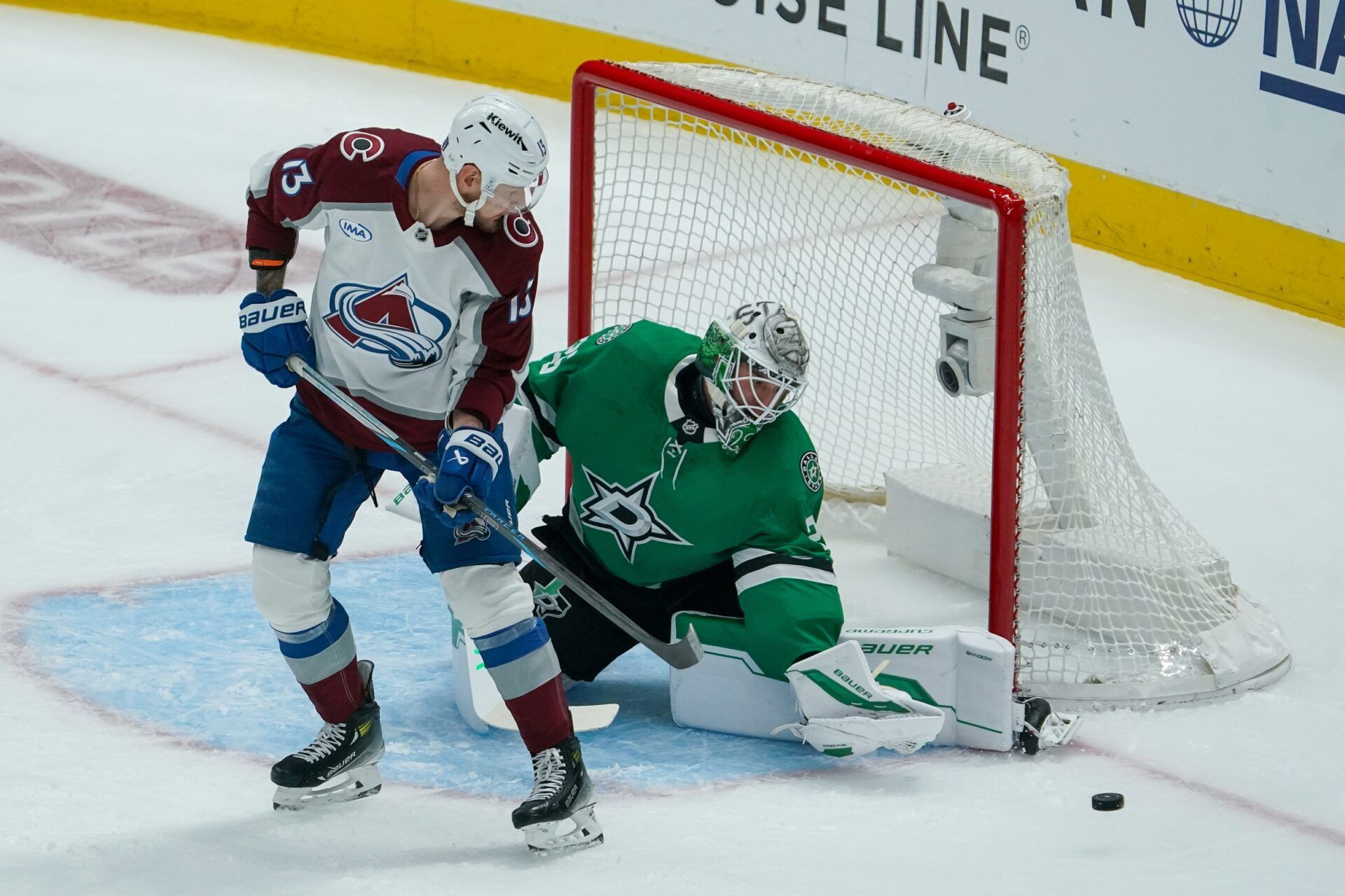 3 Stars Who Missed the Mark in Game 1 Loss to Avalanche feat. Jake Oettinger