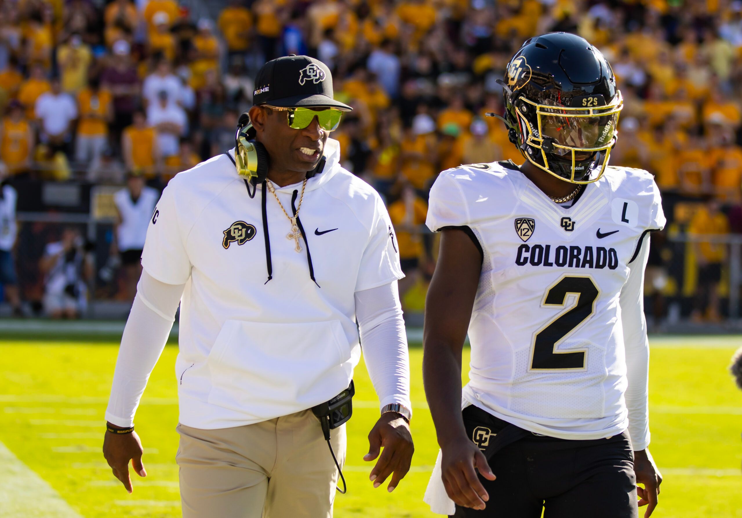 The Biggest College Football Controversy Of The Year Just Happened - z8d97rs