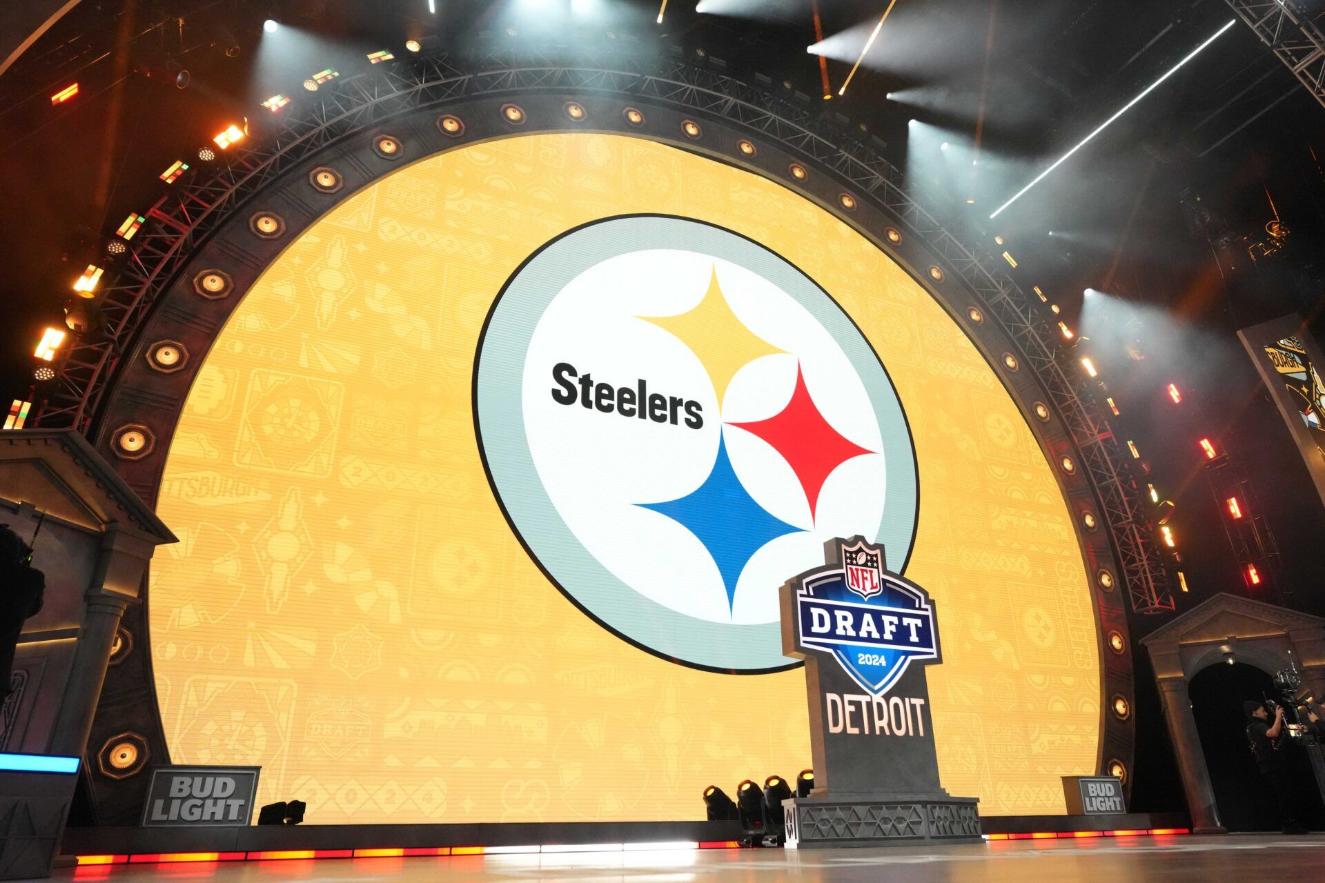 A Pittsburgh Steelers logo during the 2024 NFL Draft at Campus Martius Park and Hart Plaza.