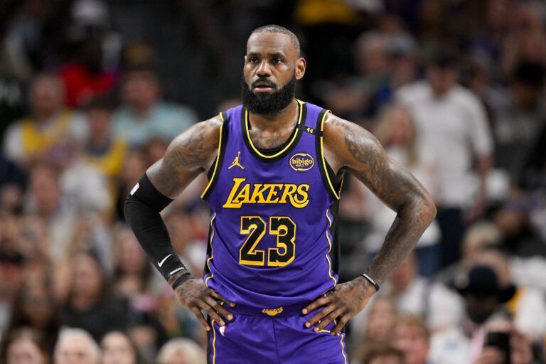LeBron James’ $1.49 Billion Earnings Eclipses Shaquille O'Neal and Stephen Curry's Net Worths Combined