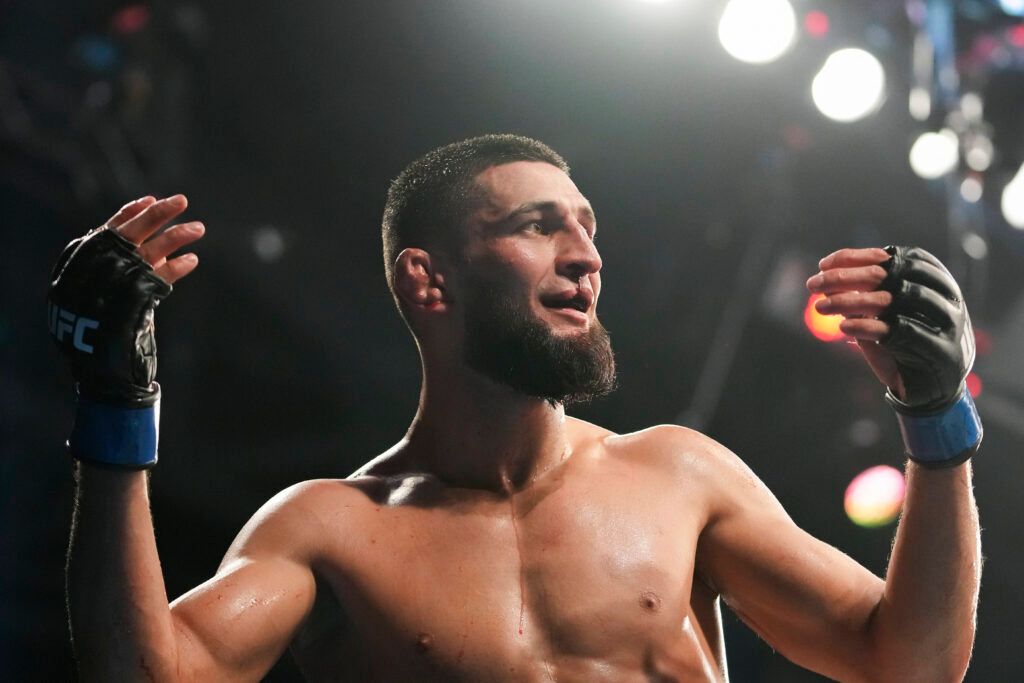 Belal Muhammad has outlined the way to beat Khamzat Chimaev, but he has picked “Borz” to dominantly defeat Dricus du Plessis in a potential fight.