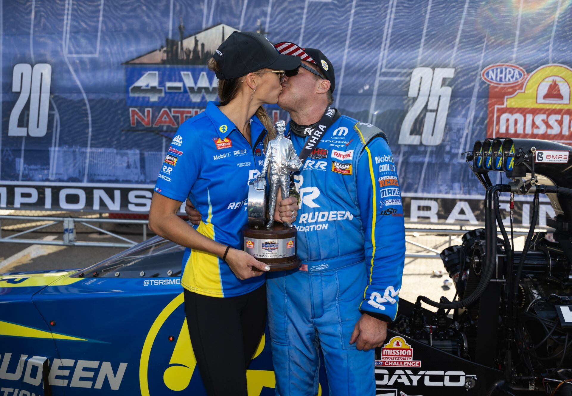 Tony Stewart Once Triggered a Chaotic Dirt Track Wreck That Injured 19-Year-Old Female Racer