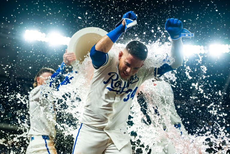 Bobby Witt Jr.'s wife reacts to Royals walk off win