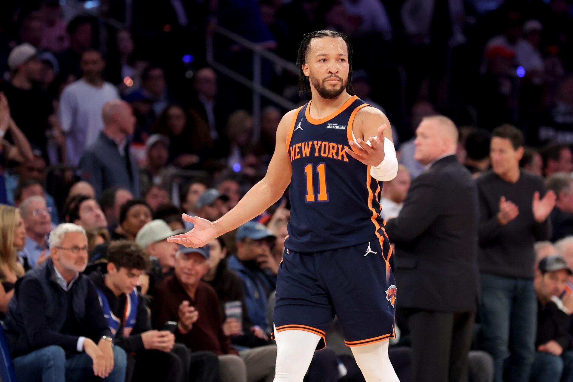 WATCH: Jalen Brunson Goes Viral Over Hilarious Postgame Interview Moment With Josh Hart