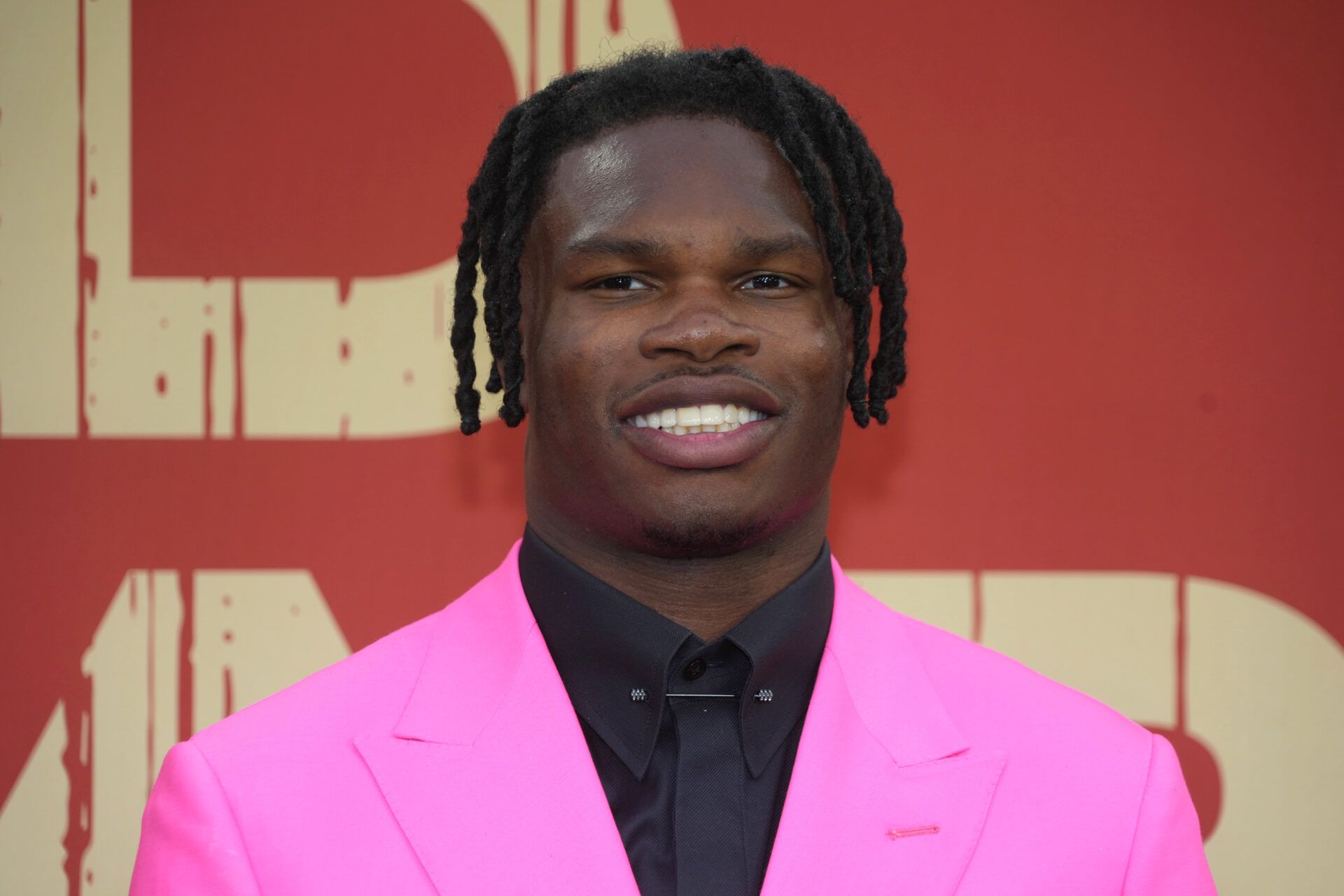 Travis Hunter and fiancée Leanna Lenee shared a touching draft night moment, complete with a Rolex surprise and a love story years in the making.