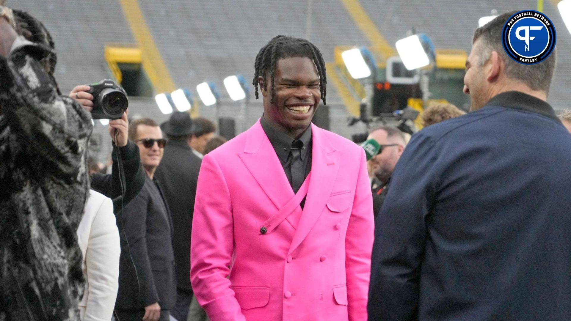 With an impossible to predict NFL usage, we do our best to assess Travis Hunter's impact on Brian Thomas Jr. and Trevor Lawrence's fantasy values?