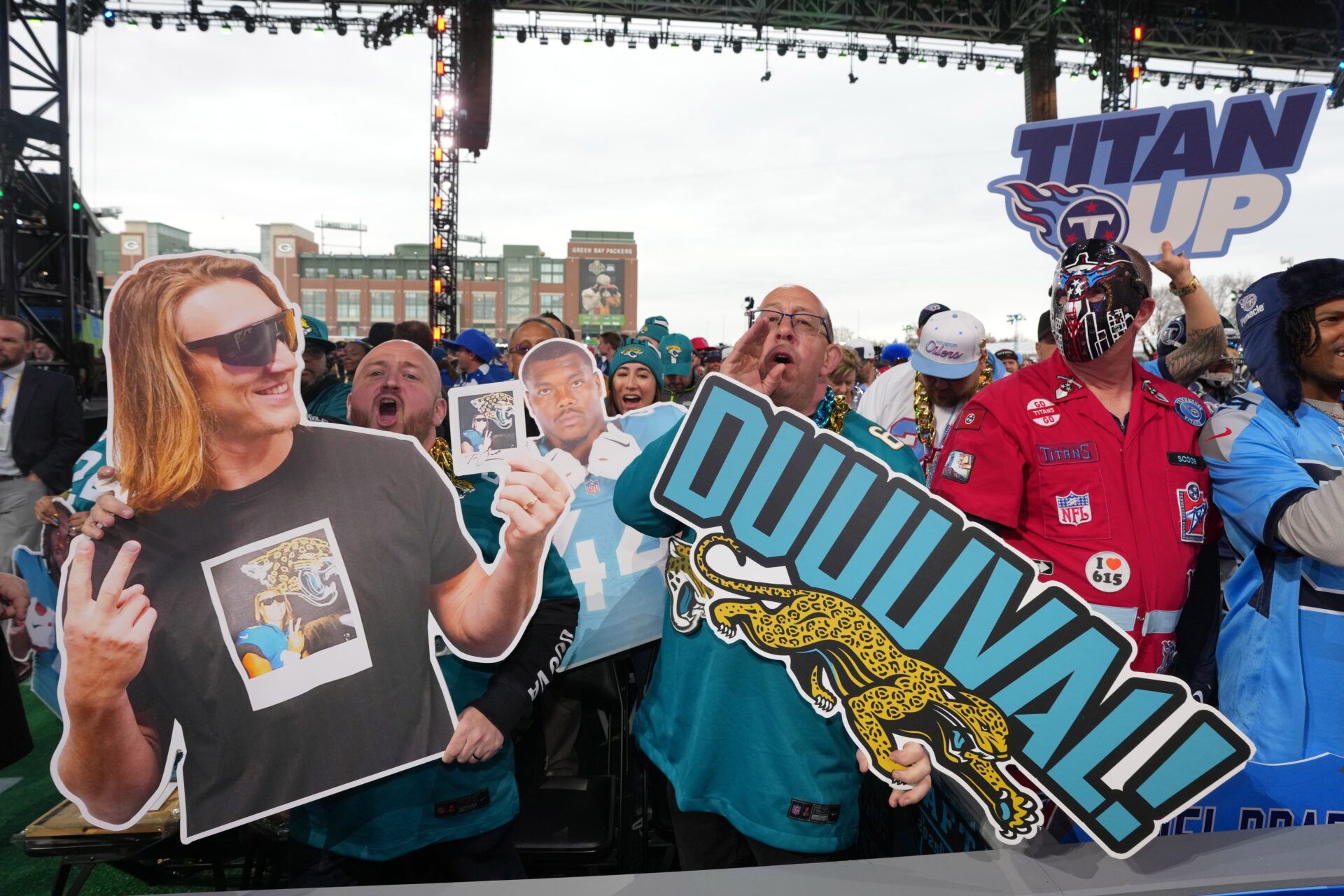Jacksonville Jaguars fans cheer before the first round of the 2025 NFL Draft at Lambeau Field.