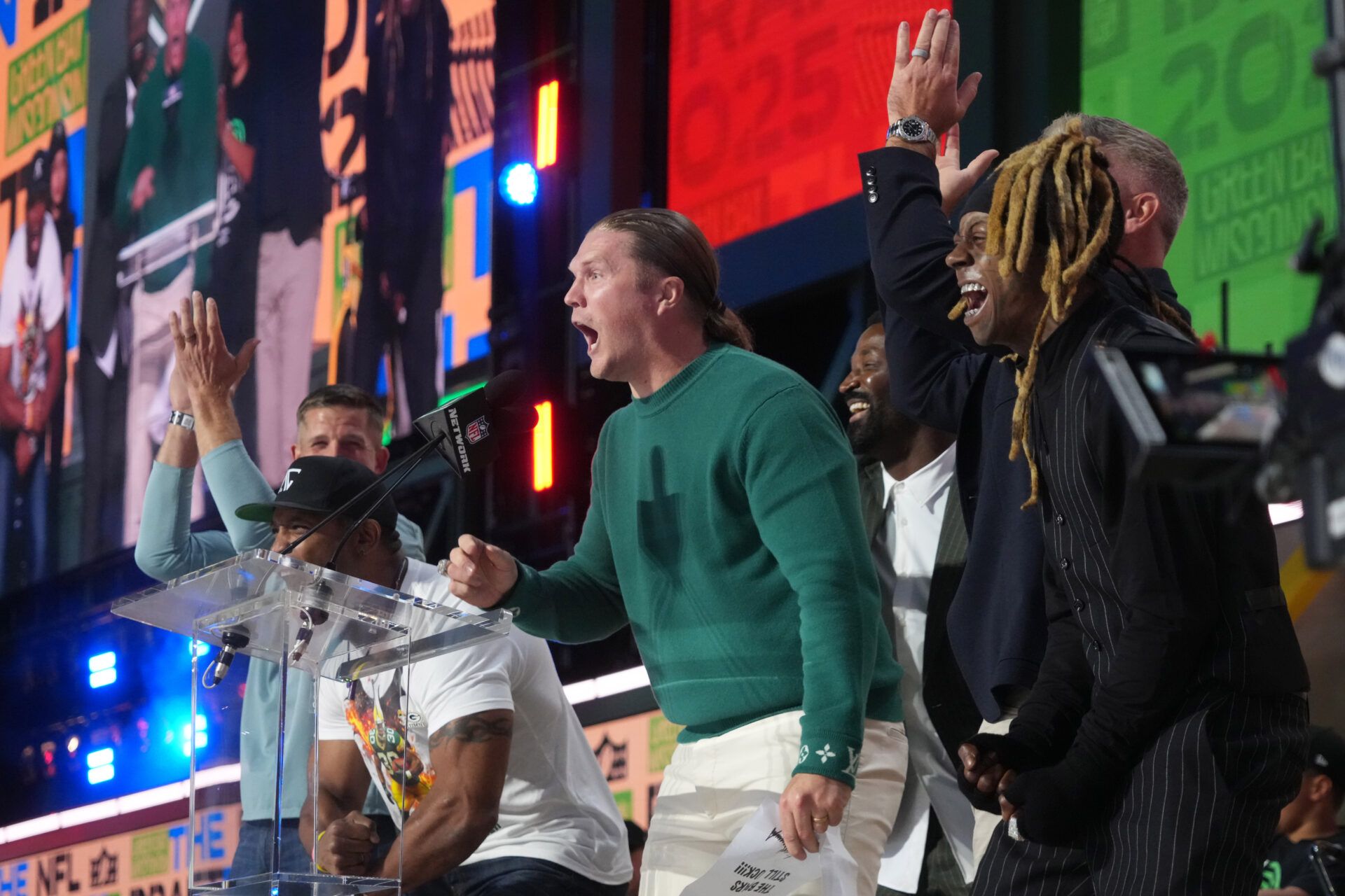 Packers Legend Clay Matthews Goes Rogue During 2025 NFL Draft, Trolls Bears Fans With 'Message' From President Donald Trump