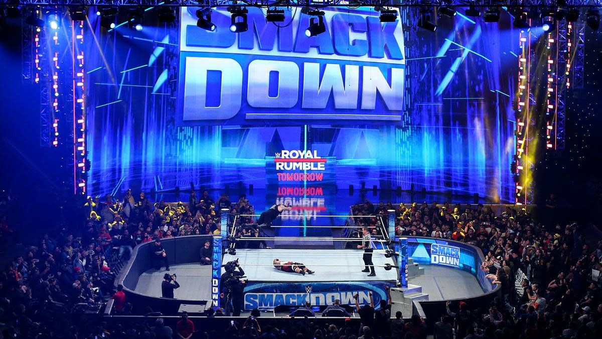 WWE’s Next Power Couple New Champion Shares Intimate Backstage Moment on SmackDown