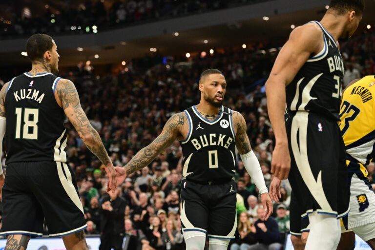 ‘No Team Chemistry’ – Fans Notice Key Detail About Bucks Players After Damian Lillard’s Tragic Achilles Injury