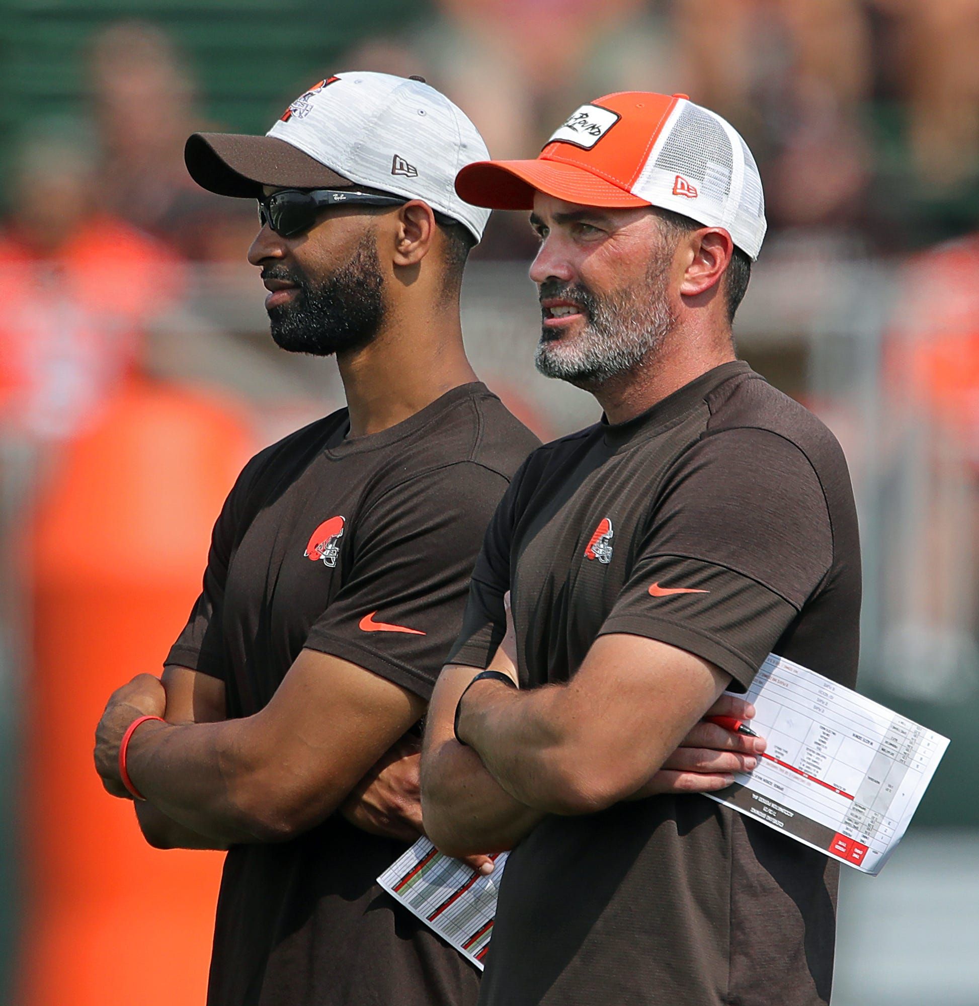 Browns GM Andrew Berry Breaks Silence On Viral Clip of Emotionless Reaction  to Shedeur Sanders Pick in NFL Draft