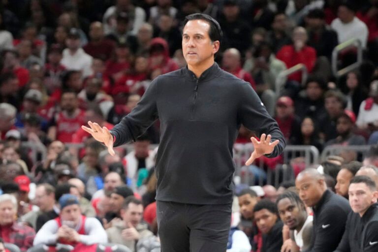 Apr 16, 2025; Chicago, Illinois, USA; Miami Heat head coach Erik Spoelstra gestures to his team against the Chicago Bulls during the second half at United Center. Mandatory Credit: David Banks-Imagn Images