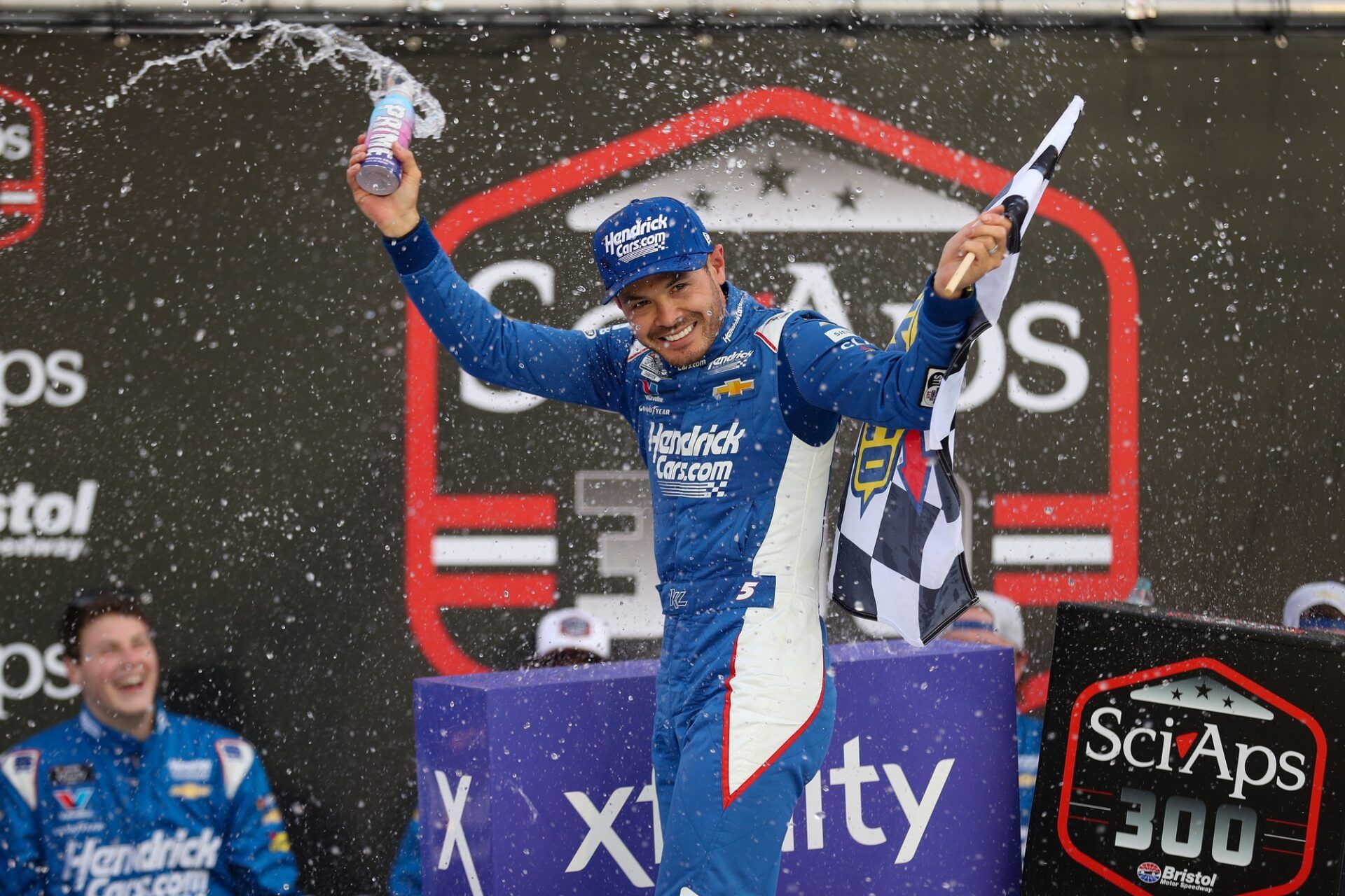 NASCAR Legend Kyle Busch Breaks Down the Key Skill Behind Kyle Larson's Wall-Riding Dominance