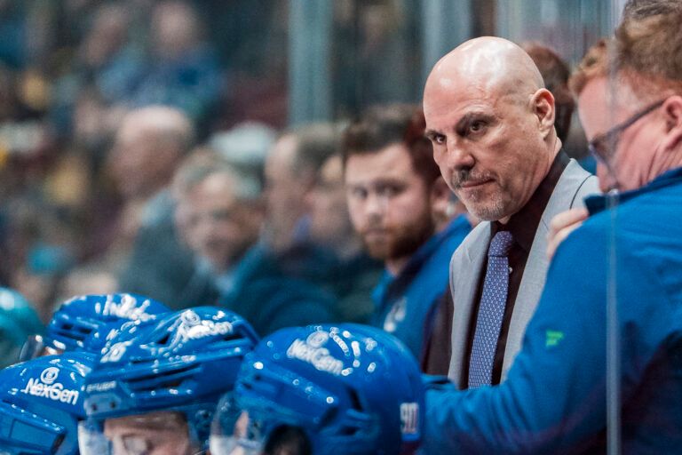 Fans blast Canucks as Rick Tocchet steps away