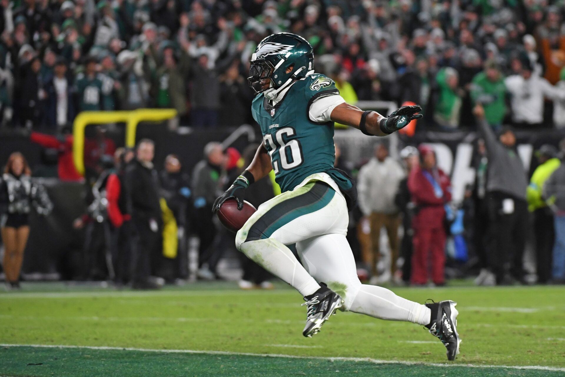 2025 Dynasty Fantasy Football Rankings (1QB): Are Josh Allen, Justin Jefferson, and Saquon Barkley Still Leading Their Positions?