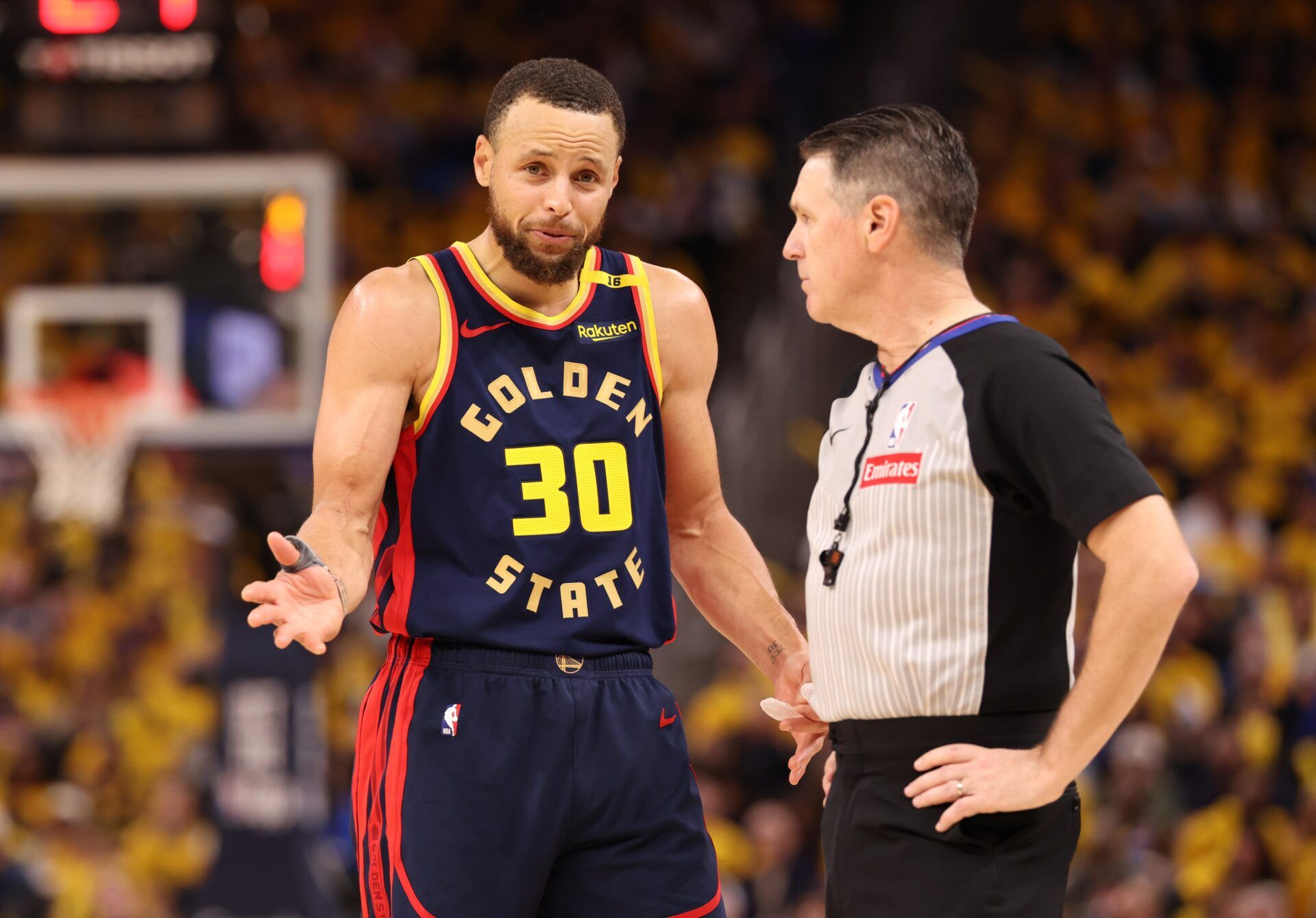 'Dumbest Thing' - Steve Kerr Calls for Major Change in NBA Rules After Rockets Target Stephen Curry