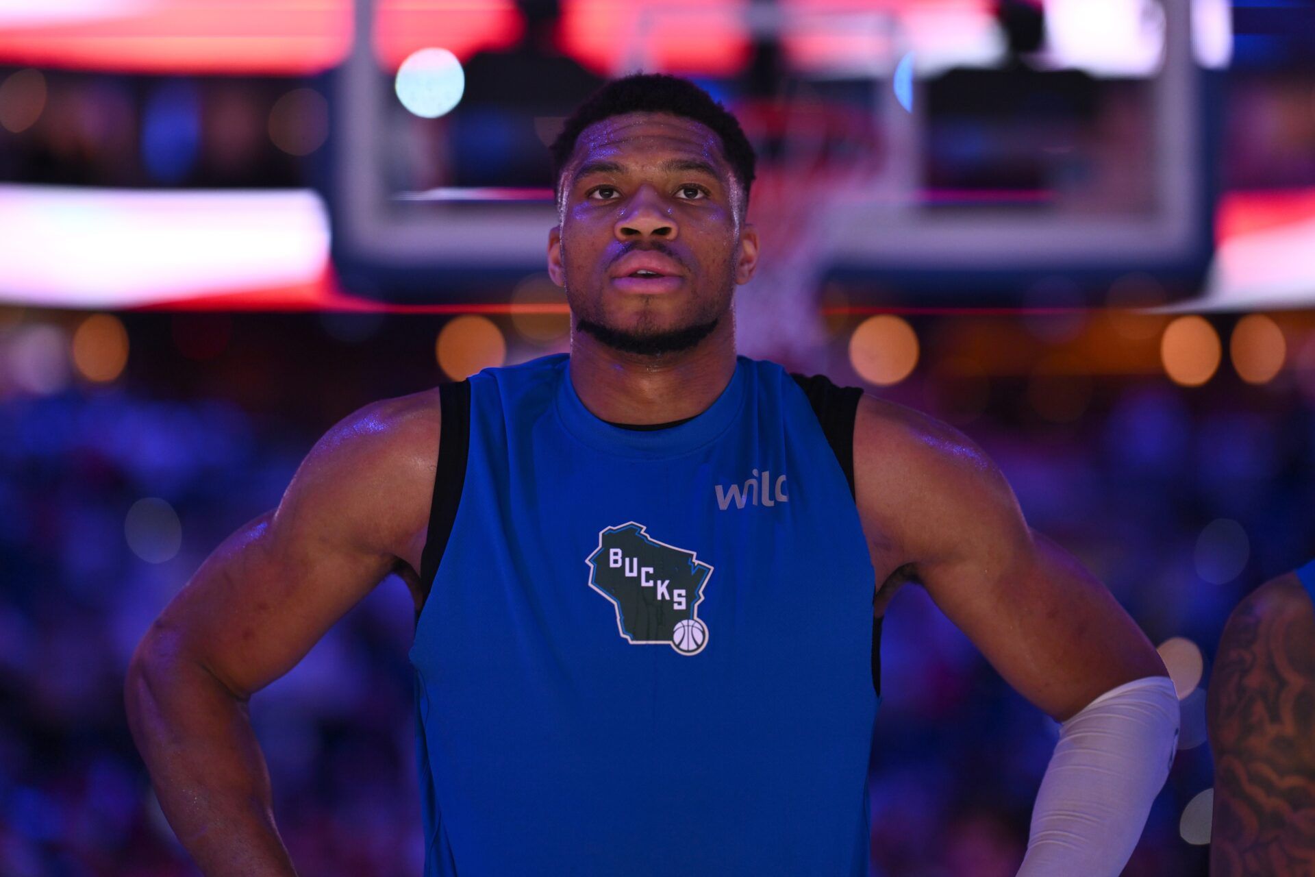 Apr 3, 2025; Philadelphia, Pennsylvania, USA; Milwaukee Bucks forward Giannis Antetokounmpo (34) observes the national anthem before the game against the Philadelphia 76ers at Wells Fargo Center. Mandatory Credit: Kyle Ross-Imagn Images