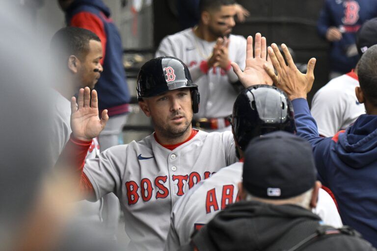 MLB insider delivers apt breakdown of Alex Bregman's prowess
