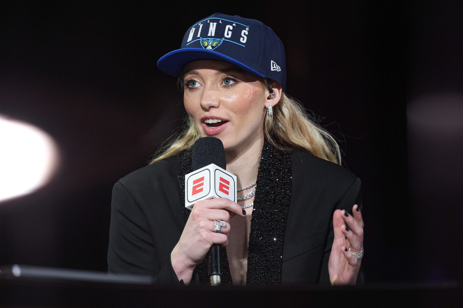 Paige Bueckers Names Massive Difference From WNBA and NCAA Basketball After Bumpy Wings Debut
