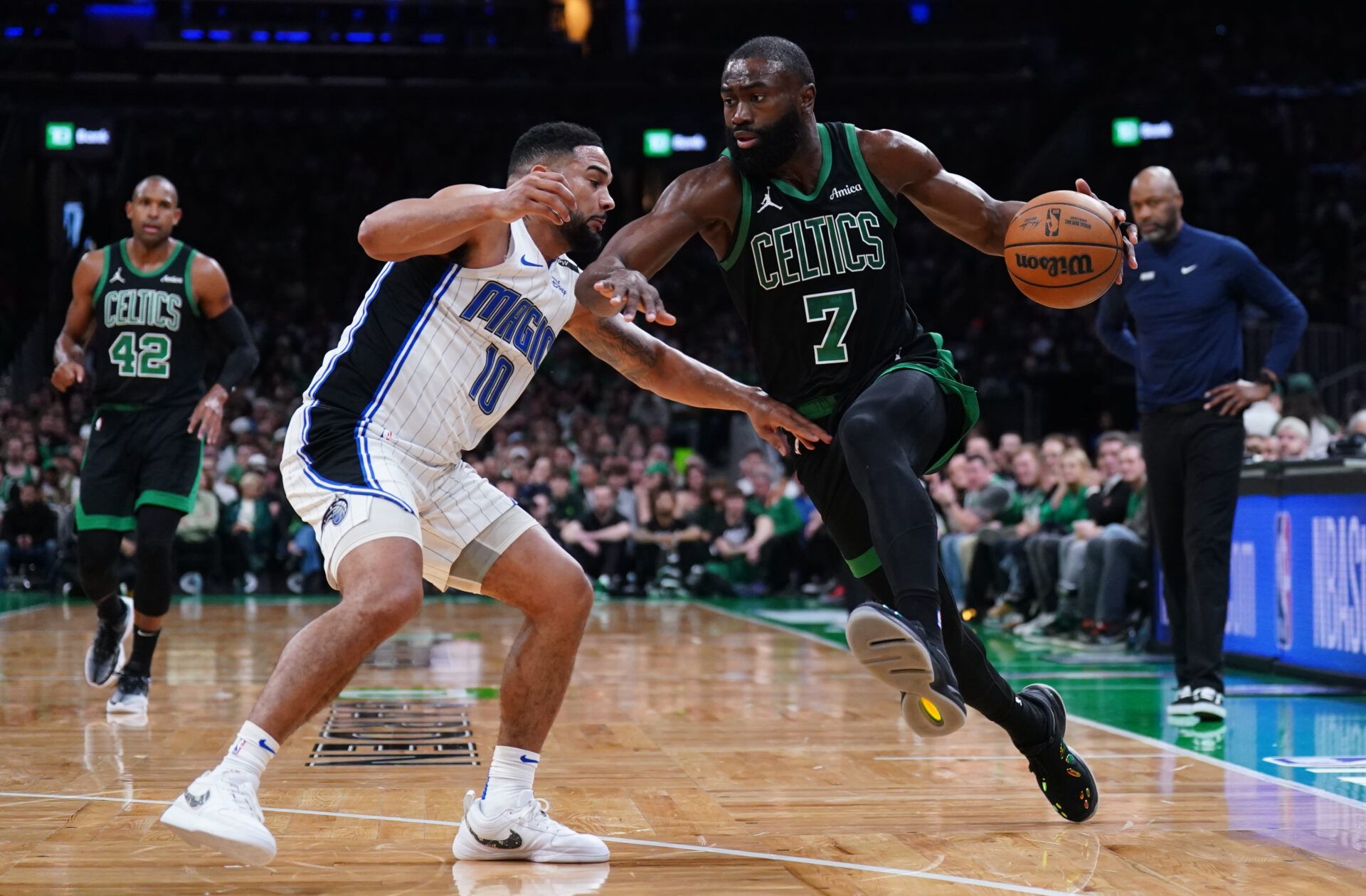 Jaylen Brown shares injury update ahead of Celtics Game 1 against Knicks