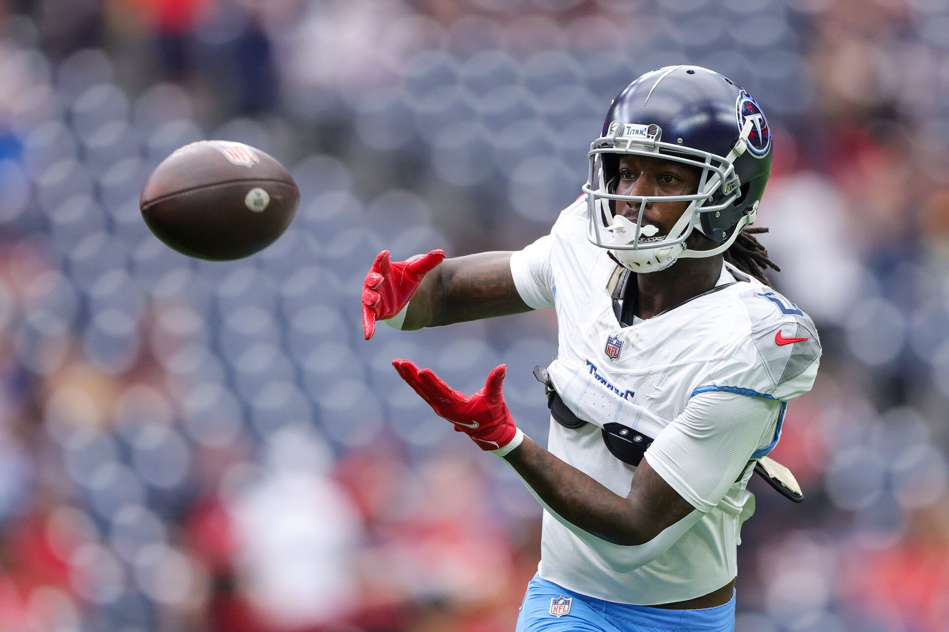 HOUSTON, TEXAS - NOVEMBER 24: Calvin Ridley #0 of the Tennessee Titans warms up prior to the game against the Houston Texans at NRG Stadium on November 24, 2024 in Houston, Texas. (Photo by Alex Slitz/Getty Images)