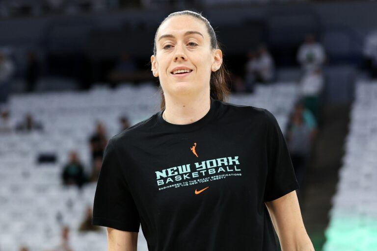 New York Liberty forward Breanna Stewart (30) warms up before game four of the 2024 WNBA Finals against the Minnesota Lynx at Target Center.