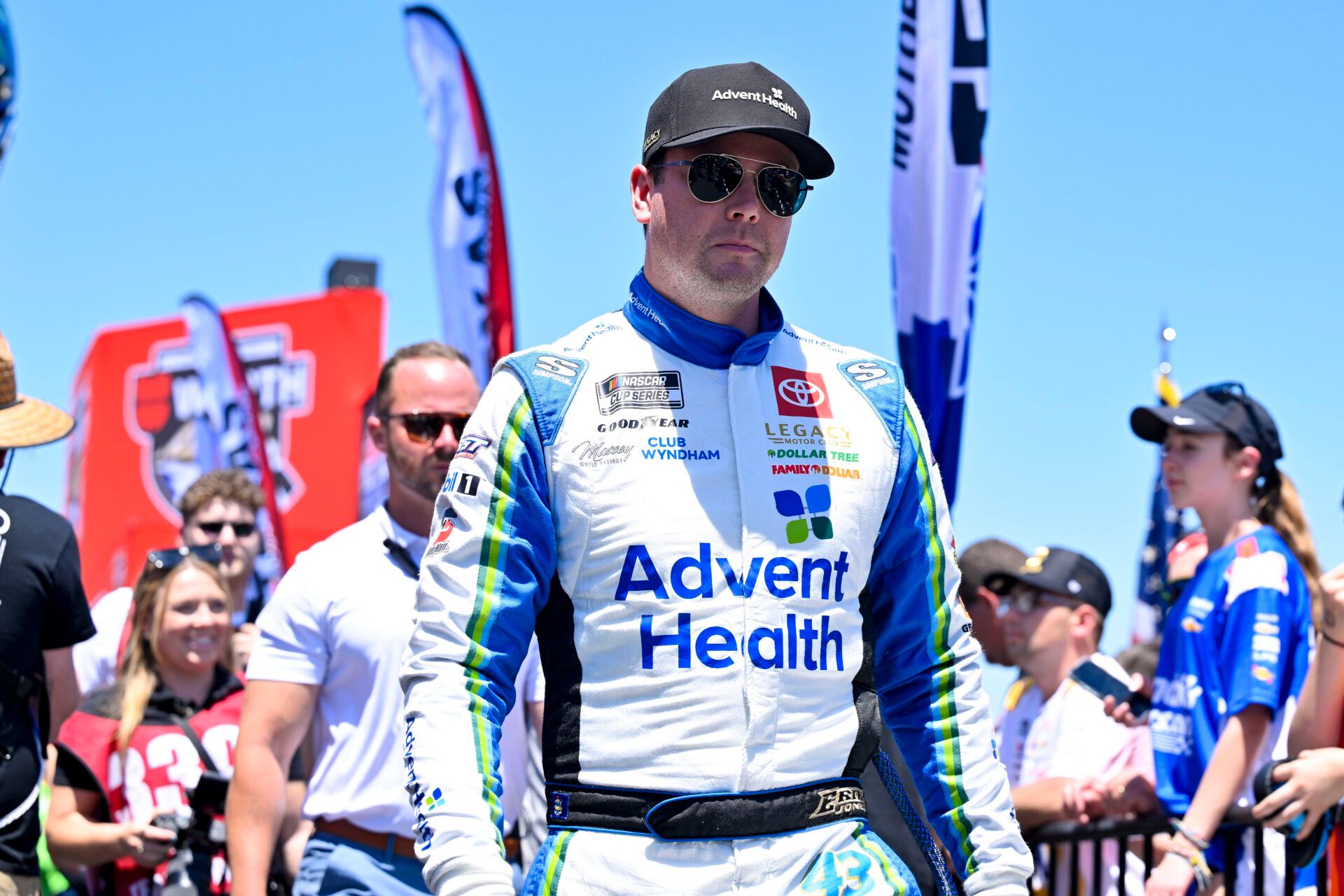 May 4, 2025; Fort Worth, Texas, USA; NASCAR Cup Series driver Erik Jones (43) is introduced before the start of the Wurth 400 race at Texas Motor Speedway. Mandatory Credit: Jerome Miron-Imagn Images