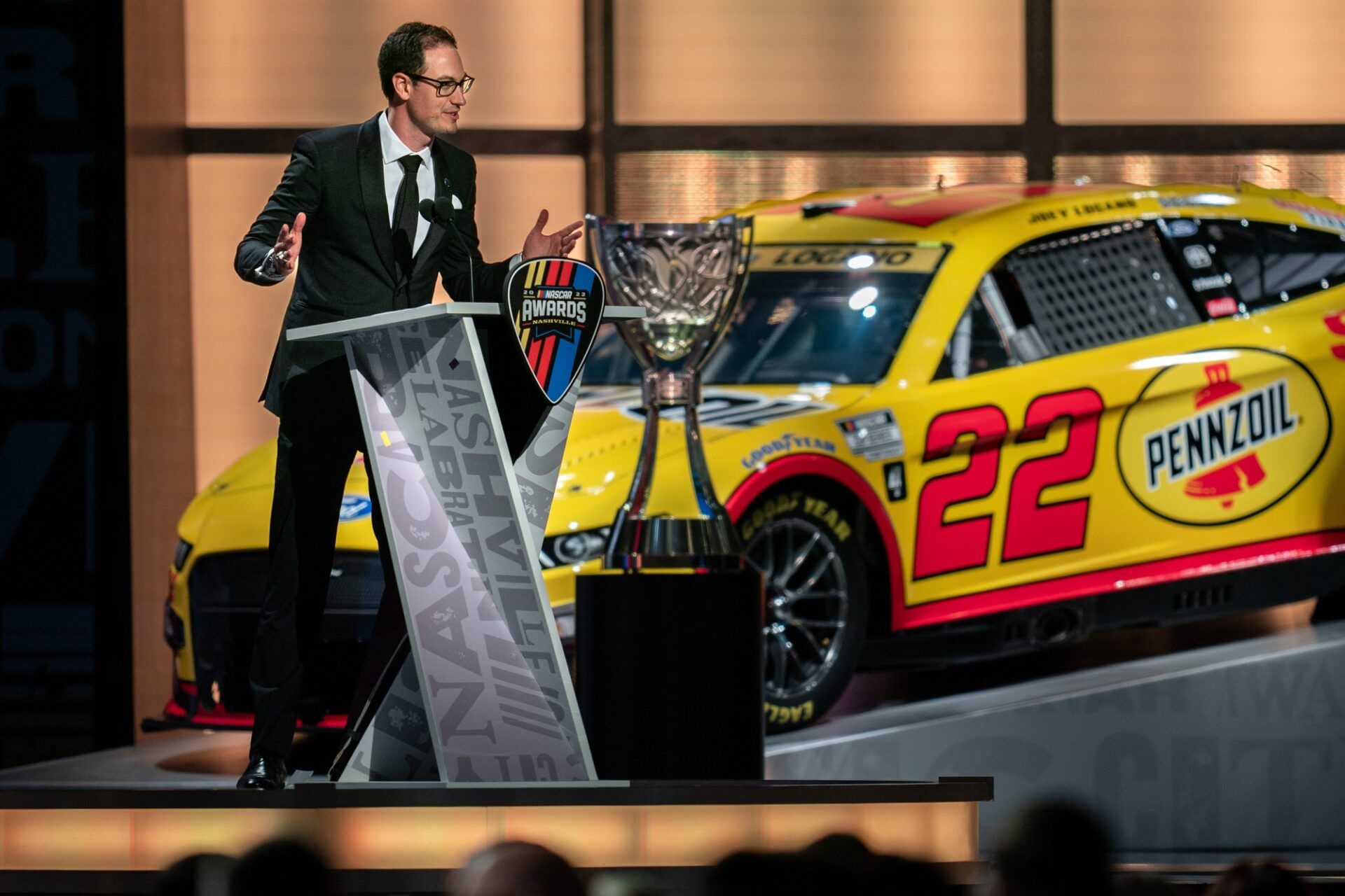 NASCAR Cup Series champion Joey Logano speaks during the NASCAR Awards Show at Music City Center in Nashville, Tenn., Thursday, Dec. 1, 2022. Nascarawards 120122 An 020
