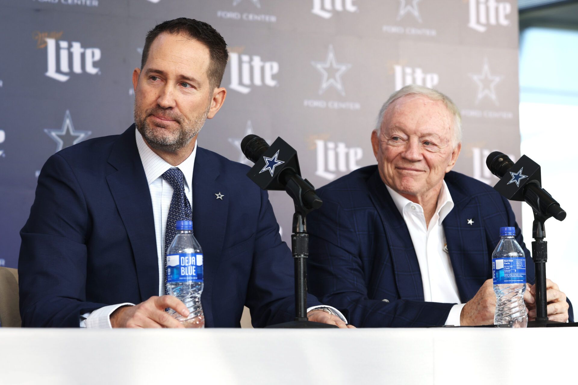 Cowboys Brass Urged To ‘Swallow Their Pride’ and Facilitate Reunion With 5-Time Pro Bowl WR