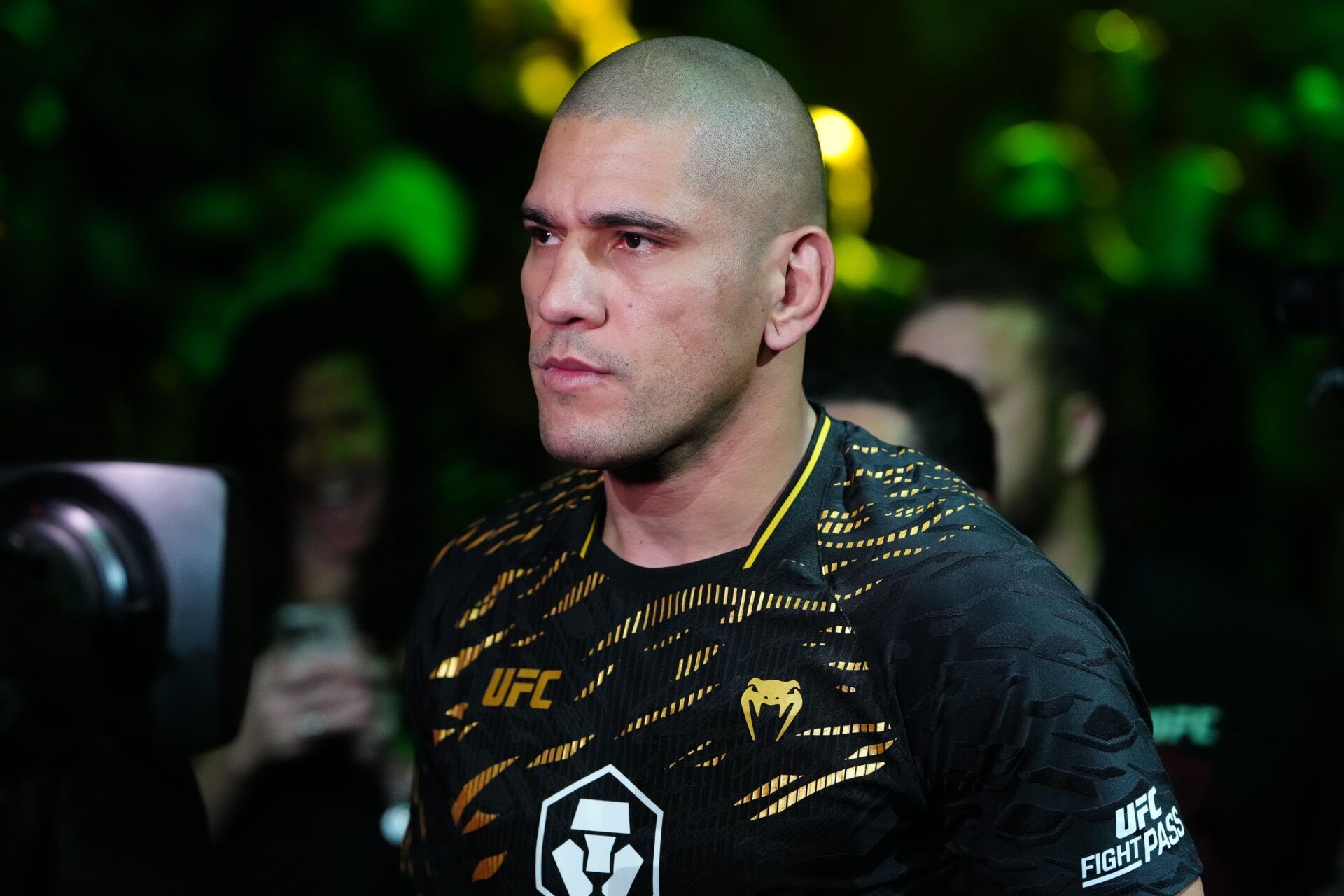 Outrageous Fact Linking Kamaru Usman and Respective UFC Debuts of Alex Pereira and Ian Machado Garry Goes Viral
