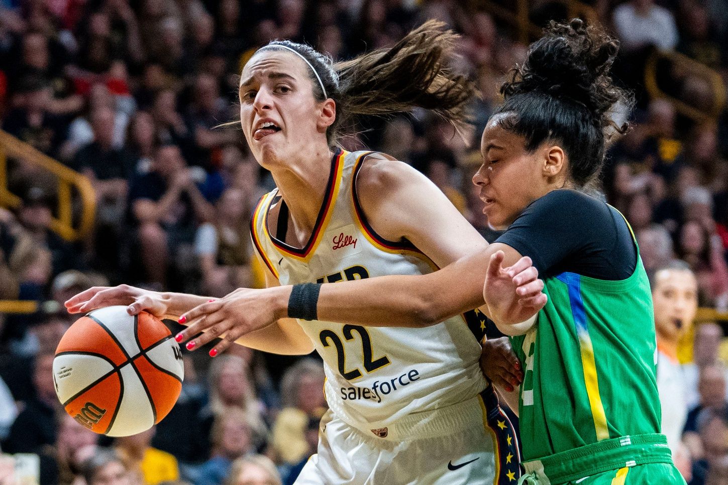 Caitlin Clark Injury: Indiana Fever Coach Provides Crucial Status Update  After WNBA Icon's Preseason Debut | PFSN