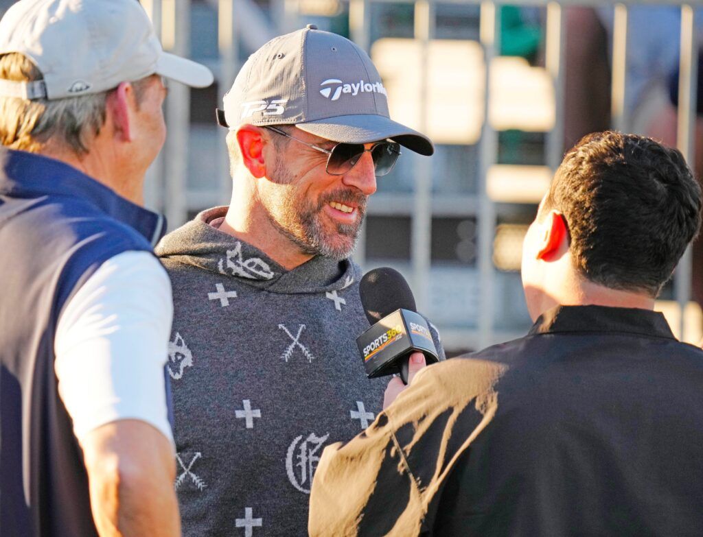 4x NFL MVP Aaron Rodgers Might've Just Ended His Marriage Speculation With  a Single Look