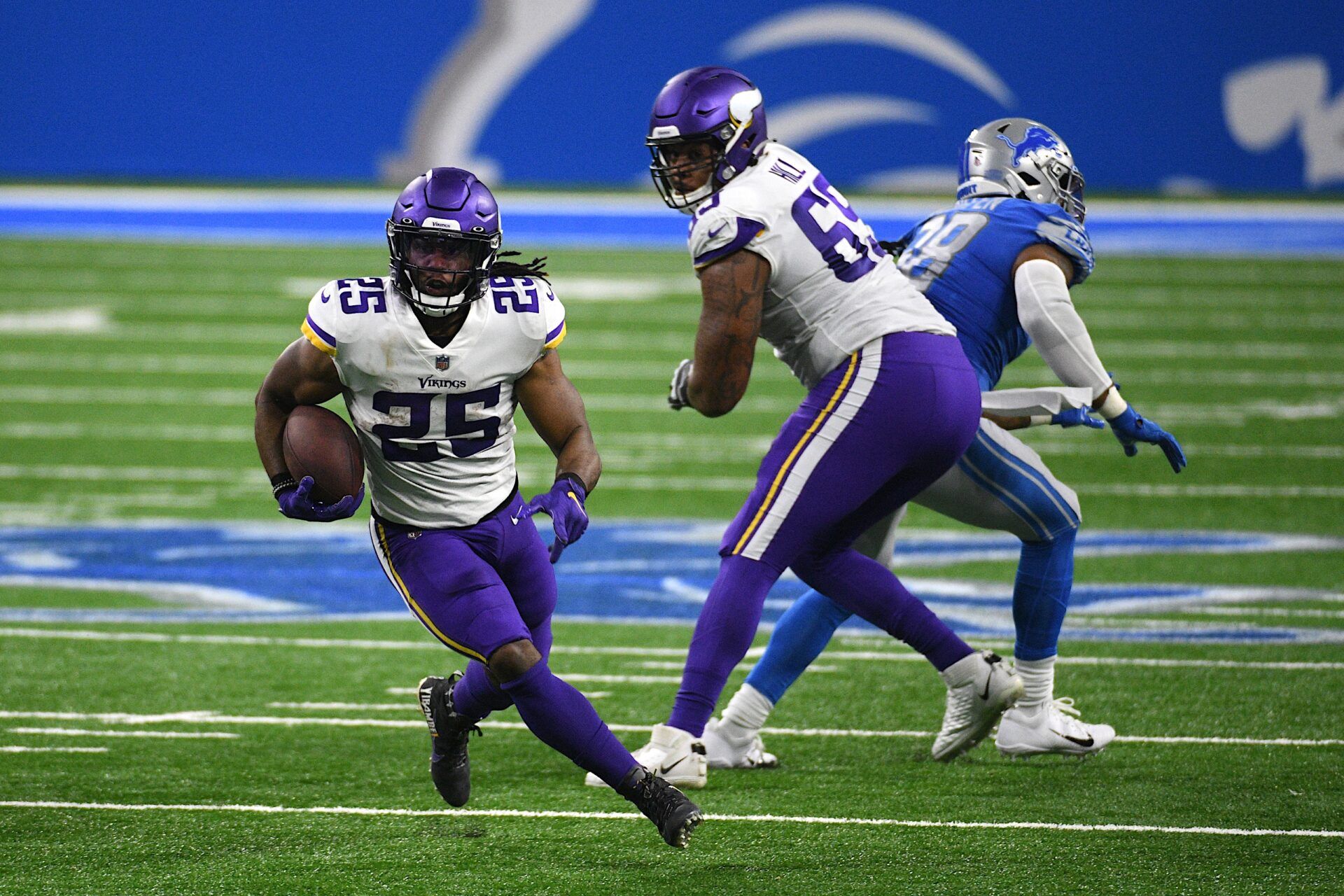 Jan 3, 2021; Detroit, Michigan, USA; Minnesota Vikings running back Alexander Mattison (25) runs the ball against the Detroit Lions during the second quarter at Ford Field. Mandatory Credit: Tim Fuller-USA TODAY Sports