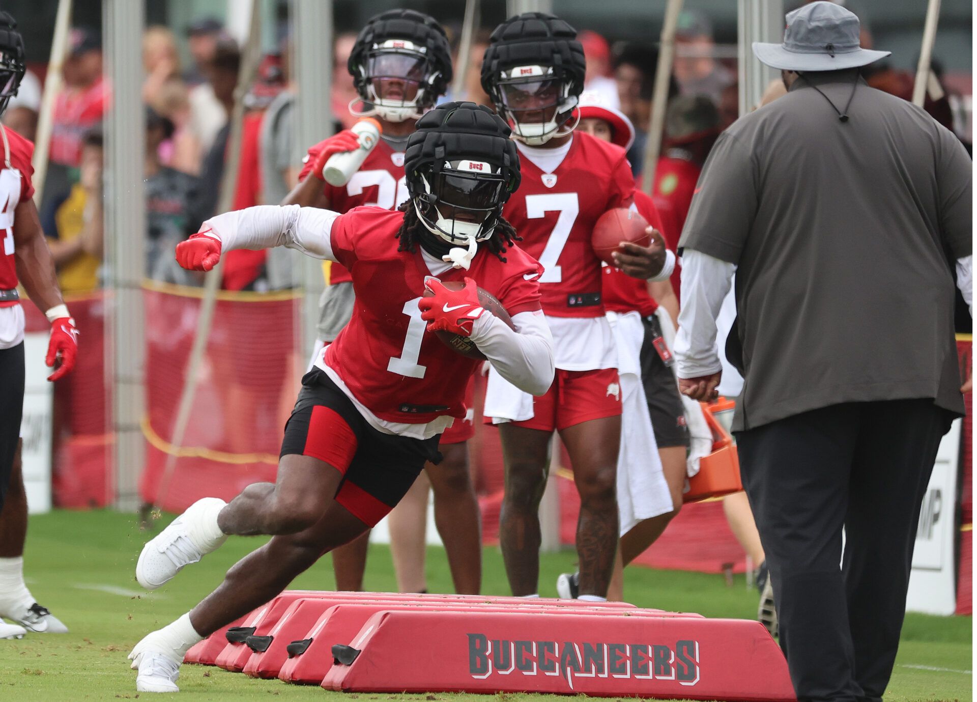 Buccaneers’ Bucky Irving Breaks Silence on Rachaad White Trade Rumors As $5,120,000 RB Enters Final Year of Contract