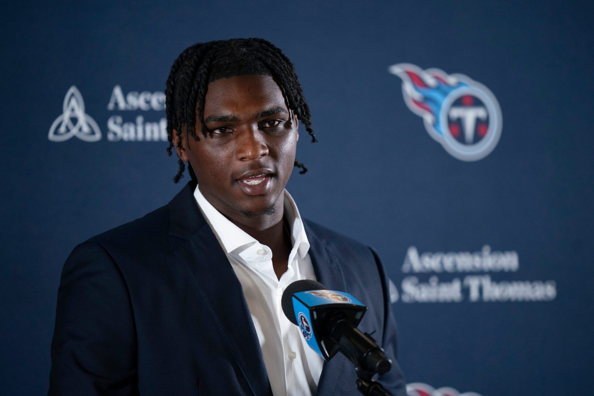 Titans GM Mike Borgonzi Makes Bold Comparisons Between Cam Ward and Patrick Mahomes