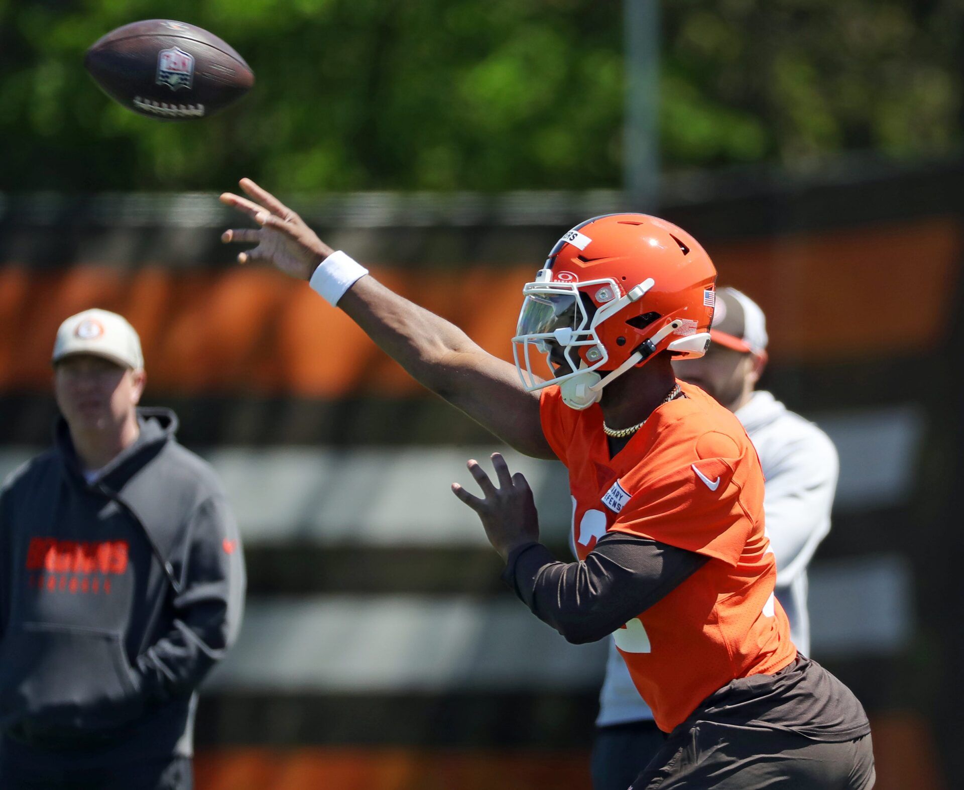 Cleveland Browns quarterback Shedeur Sanders (12) throws during NFL rookie minicamp at the Cleveland Browns training facility on Friday, May 9, 2025, in Berea, Ohio.