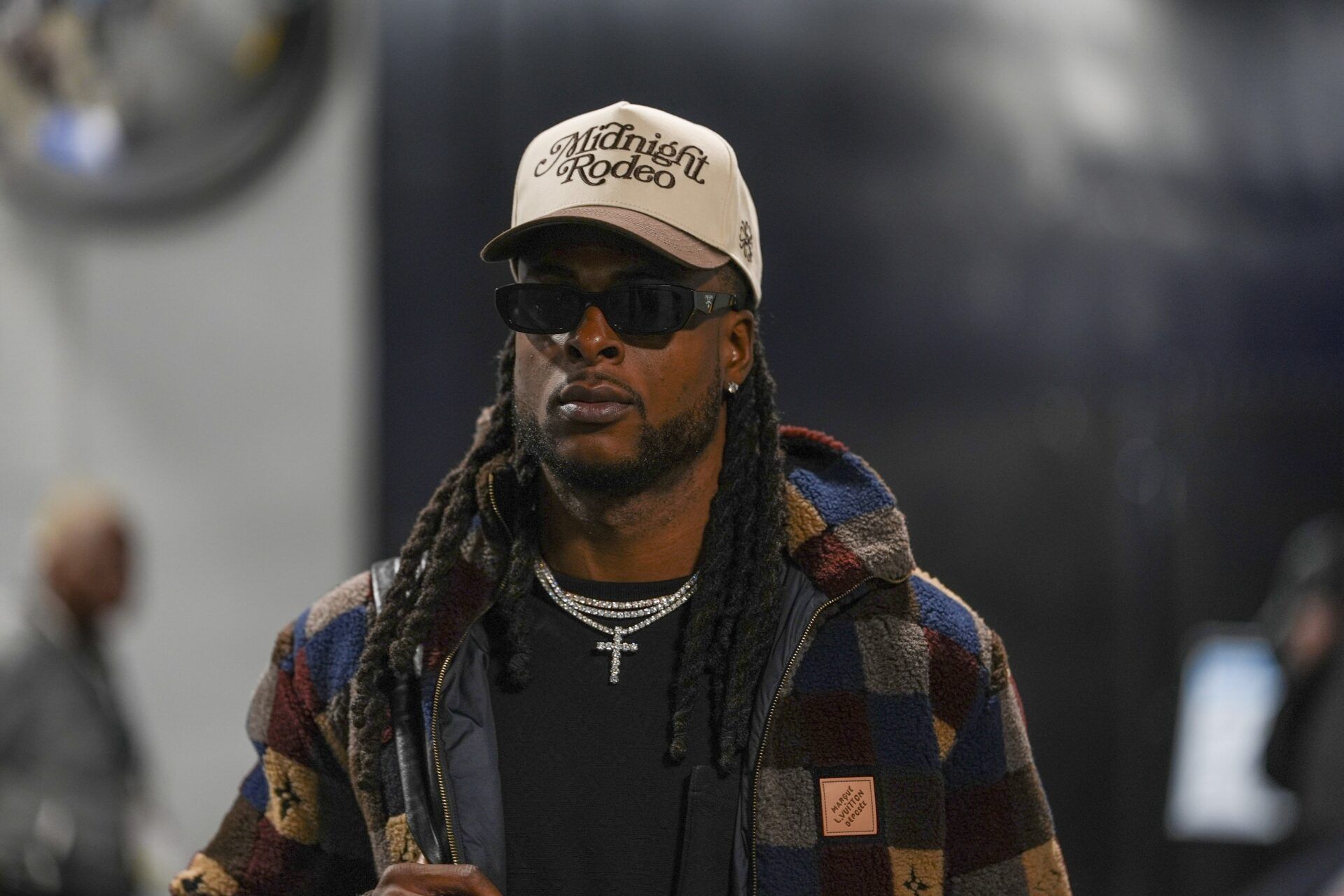 Los Angeles Rams wide receiver Davante Adams (17)  walks into the stadium before the NFC Wild Card Round game against the Carolina Panthers at Bank of America Stadium.