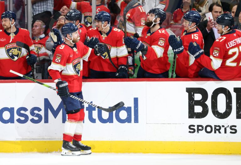 Florida Panthers center Sam Bennett (9) is congratulated after he scored a goal against the Toronto Maple Leafs during the third period in game four of the second round of the 2025 Stanley Cup Playoffs at Amerant Bank Arena.