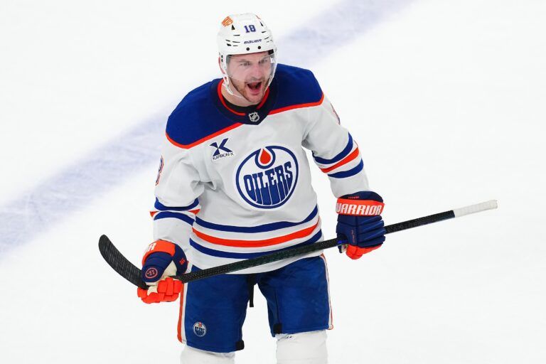 Zach Hyman gets blunt on Oilers' weaknesses | Image: May 6, 2025 | Credit: Stephen R. Sylvanie-Imagn Images