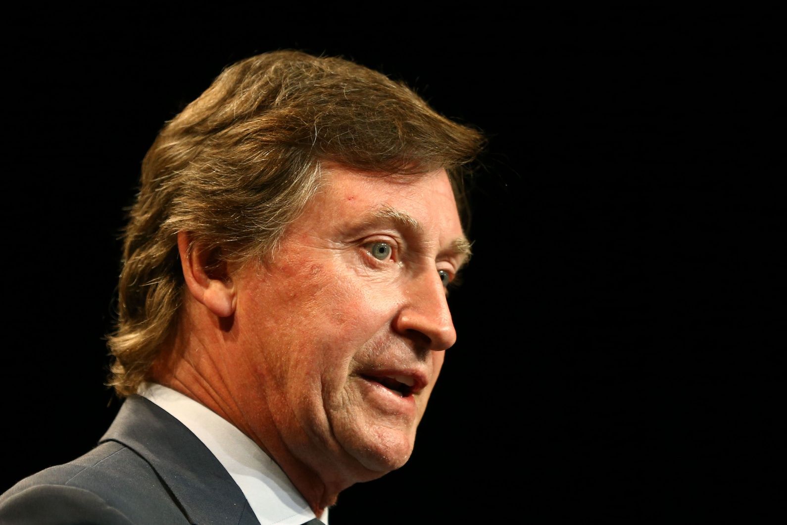 Wayne Gretzky spotted attending Maple Leafs vs. Panthers showdown [Image: Imagn]
