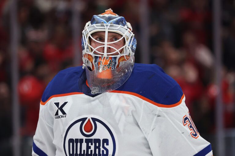 WASHINGTON, DC - FEBRUARY 23: Goalie Calvin Pickard #30 of the Edmonton Oilers reacts after allowing a goal to Connor McMichael #24 of the Washington Capitals during the second period at Capital One Arena on February 23, 2025 in Washington, DC. (Photo by Patrick Smith/Getty Images)